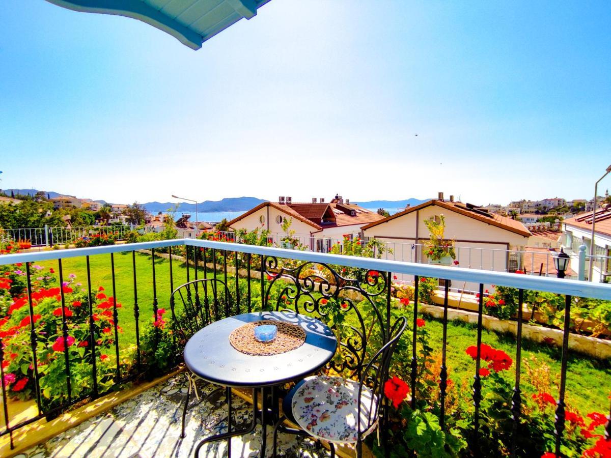 كاس Mavi Kiyi Suites المظهر الخارجي الصورة
