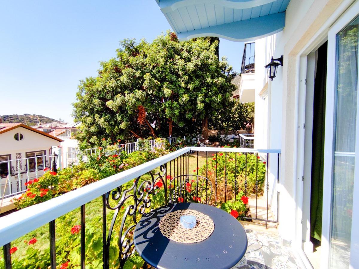 كاس Mavi Kiyi Suites المظهر الخارجي الصورة