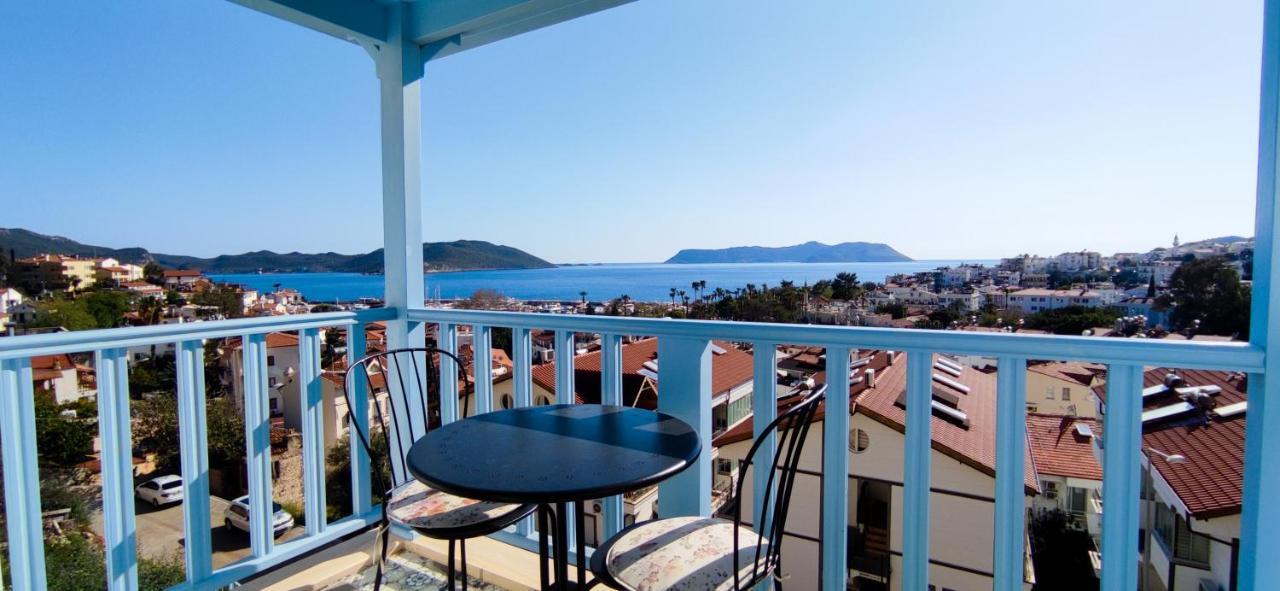 كاس Mavi Kiyi Suites المظهر الخارجي الصورة